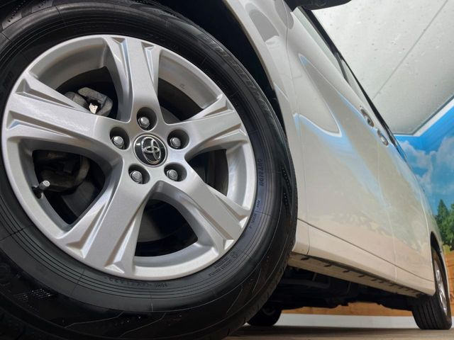 �y����16�C���`�A���~�z�C�[���z�O�ςɃ}�b�`���������A���~�z�C�[���𑕒����Ă���܂��B�e��ЊO�A���~�z�C�[����A�X�^�b�h���X�^�C�����戵�����Ă���܂��B���񂲑��k����������