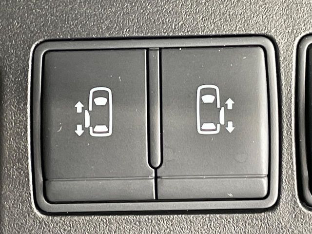 �y�����p���[�X���C�h�h�A�z�X�}�[�g�L�[��^�]�Ȃ̃X�C�b�`�Ō�ȗ����X���C�h�h�A�̊J���\���d��������͂����ăh�A���J����K�v�������A�����Ȃ��q�l�ł��ȒP�ɊJ���߂ł����K�ł���