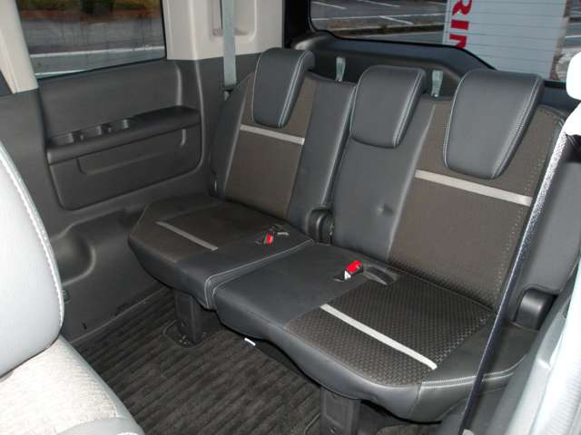 <�A�N�Z�X>����Ɂu�G�l�I�X�v����������A�߂��Ă����E��!�uau�v�̑Ζ�!�u�����فv�̎�O!