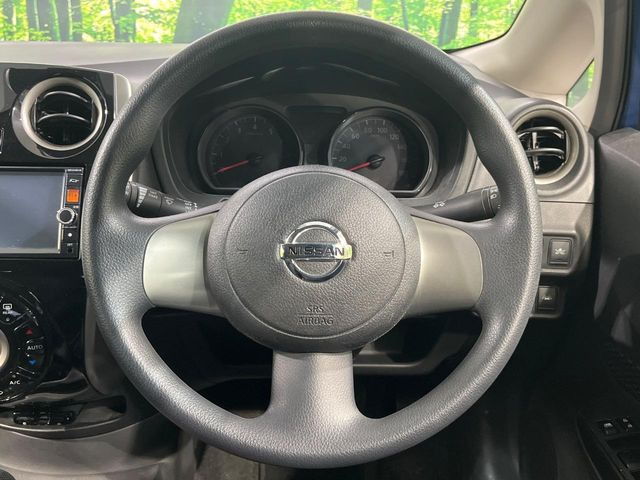 【ステアリングスイッチ】運転中、前方から目線をそらすことなく、オーディオ等の操作が可能な便利機能!安心&快適なドライブを演出してくれます♪