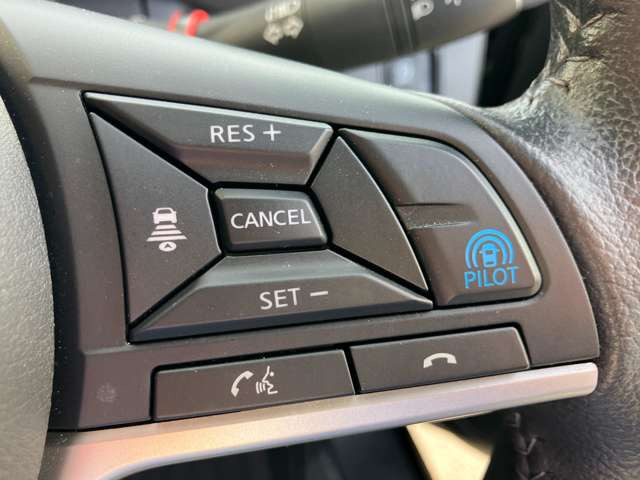 ★日産の運転支援システム『プロパイロット』★高速道路や自動車専用道路での単一車線の走行時にアクセル・ブレーキ・ステアリング操作を支援してくれます!