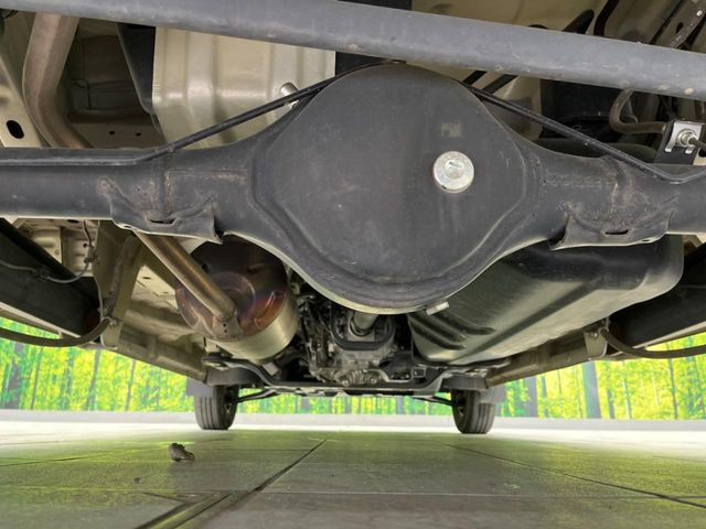 ����肪���ꂢ�Ȃ����ɁA�h�K���H�̎{�H���I�X�X���B�~��n��͂������A���ݕ��ɂ��Z���̕���A��Ń}�����E�E�B���^�[�X�|�[�c���������ɂ��D�]���������Ă���܂��B