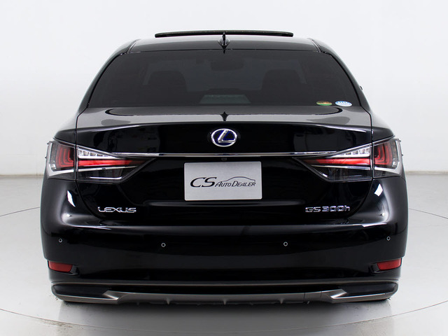 クリアランスソナーが付いています!フロント&リアにセンサーがあり、障害物に近づくと警告音が鳴りドライバーへお知らせ!すごく便利な人気装備です!!