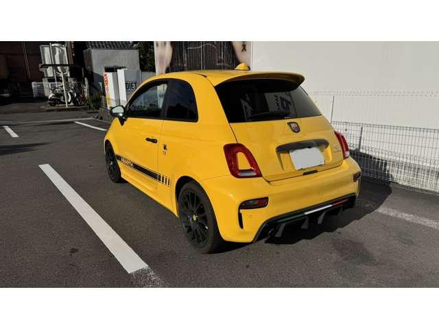 アバルト595コンペティツィオーネ パフォーマンス パッケージ