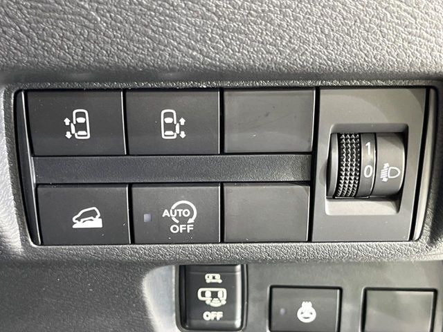 �y�����p���[�X���C�h�h�A�z�X�}�[�g�L�[��^�]�Ȃ̃X�C�b�`�Ō�ȗ����X���C�h�h�A�̊J���\���d��������͂����ăh�A���J����K�v�������A�����Ȃ��q�l�ł��ȒP�ɊJ���߂ł����K�ł���