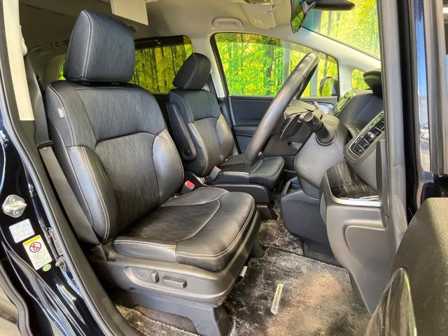 �^�]�Ȃ܂��ɂ͏\���ȃX�y�[�X������A�啿�ȕ��ł��������^�]���Ă�����������ł��B