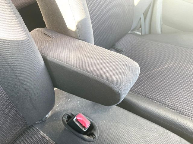 �y�A�[�����X�g�z�^�]���̐g�̂̕��S���y�����Ă����A�[�����X�g�𑕔���