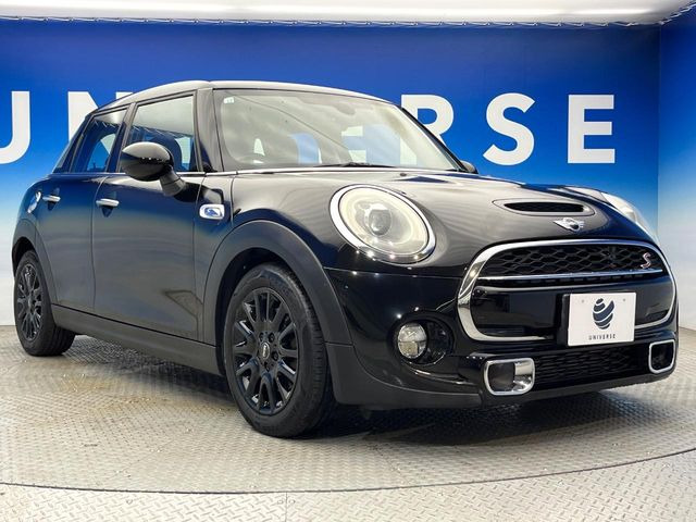 �������t�т̕ۏ؂̑��A���S�̍Œ�3�N�E���s�������ۏ�(�L��)�����p�ӁB�A���Ԃ����S���Ă��y���݂���������l�A�ۏؓ��e���[���͂������A�����_��&�I�C�������⃍�[�h�T�[�r�X���t�т��Ă���܂��B