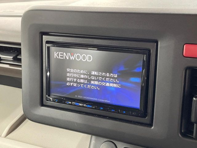 �y�i�r�Q�[�V�����z�g���₷���i�r�ŖړI�n�܂ł�������ē����Ă���܂��B�e��I�[�f�B�I�Đ��@�\���[�����Ă���A���Ԃ̉^�]������Ɋy�����Ȃ�܂�!!