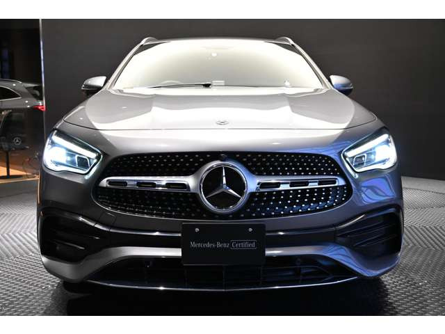 GLAクラスGLA200d 4マチック AMGライン 4WD