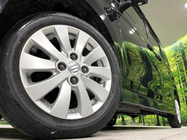 �y����14�C���`�A���~�z�C�[���z�O�ςɃ}�b�`���������A���~�z�C�[���𑕒����Ă���܂��B�e��ЊO�A���~�z�C�[����A�X�^�b�h���X�^�C�����戵�����Ă���܂��B���񂲑��k����������