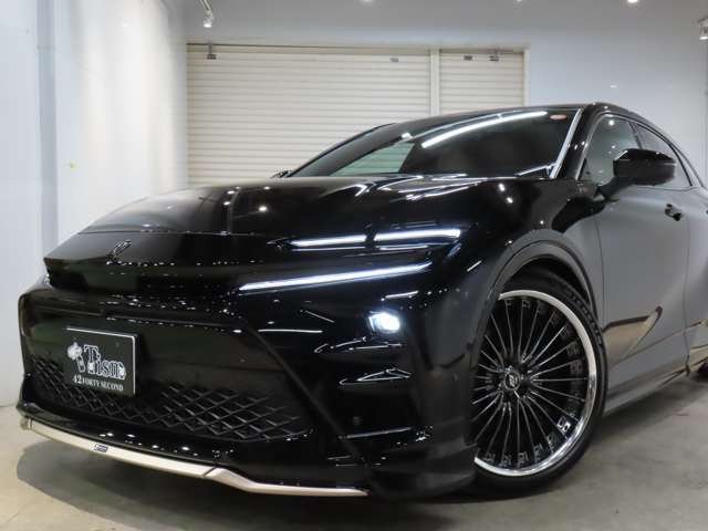 クラウンスポーツ2.5 Z E-Four 4WD