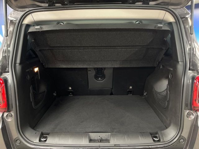 ���g�����N���[��:����L������e�X�y�[�X!���ꂾ���̍L��������΂��������⃌�W���[�Ȃǂɂ��œK�ł�!�g�p�������Ȃ����ꂢ�ȏ�Ԃ��ێ����Ă���܂��B