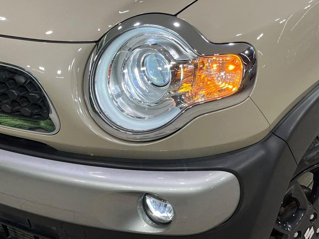 �yLED�w�b�h���C�g�z���V����ԑ��s�����ǍD�Ȏ��E���m�ۂ����S���ĉ^�]�ł��鍂�P�xLED�w�b�h���C�g�𑕔�!�_�����x�������A����d�͂��}�����Ă��܂��B