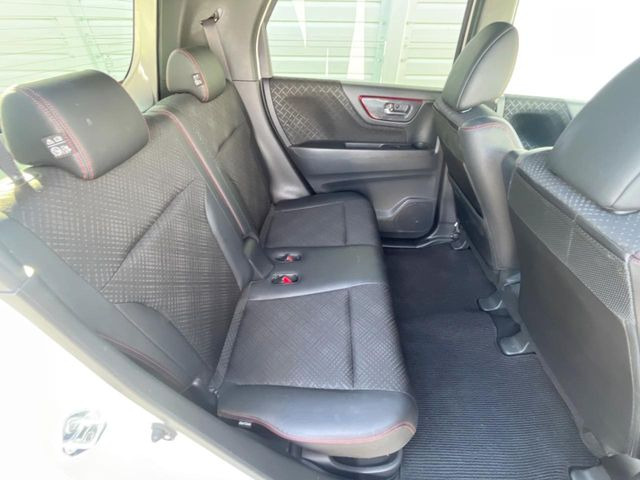 �㕔���Ȃ��C�ɂȂ�悤�ȃL�Y�E�����ւ��蓙�A�傫�ȃ_���[�W�͂Ȃ��A�ǍD�ȏ�Ԃł��B