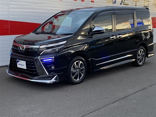 ヴォクシー2.0 ZS 煌II 4WD