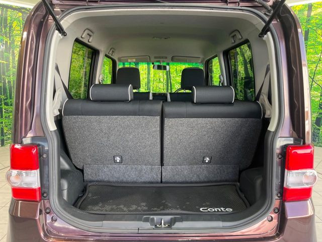 ���i�̂���������ʋ΁A���}���ɏ\���ȉ׎��X�y�[�X���m�ۂ��Ă���܂��B�Z�J���h�V�[�g��|���ƁA�傫�ȉו��̐ύڂ��\�ł���