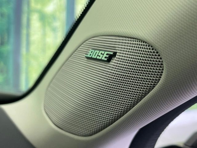 �yBOSE�T�E���h�V�X�e���z���[�J�[�I�v�V�����̍��i�ʃT�E���h�V�X�e���𓋍ځB��p�̃`���[�j���O���{���ꂽ�召�l�X�ȃX�s�[�J�[����ǎ��ȃT�E���h���t�ł��A�Տꊴ���ӂ�鉹����Ԃ����o���܂��B