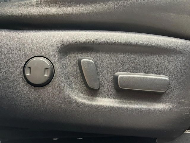 �y�p���[�V�[�g�z�X�C�b�`��ŊȒP�ɃV�[�g�̔��������\!�d��������͂�����܂���!���K�ȃV�[�g�|�W�V�����ɃZ�b�g���āA���K�ȃh���C�u�����y���݂��������B