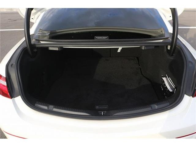 ���Ǝҗl�ւ̔̔��͂��f�肳���Ă��������܂��B �Ԍ������ԗ��̏ꍇ�́A�Ԍ����擾�������x�������z�ŕ\�����Ă���܂��B