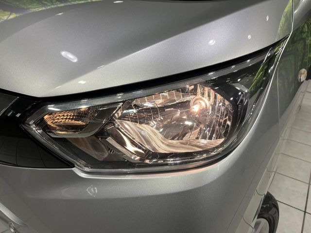 夜間や荒天時により良好な視界で安心な走行をご希望される方には【高輝度LEDヘッドライト】の取付がおすすめ!多くのお客様にご好評いただいております♪