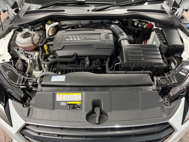 ●当店では、各メーカーの専用診断テスターを導入。国家資格を持つテクニカルスタッフも常駐しておりますので、万が一の際にも安心してご利用いただけます。