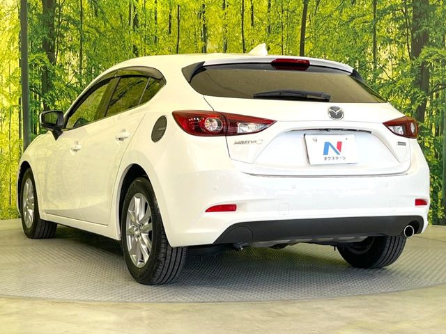 ☆全国のネクステージからお取り寄せが可能※!遠方の店舗に展示してあるクルマが気になる場合も、最寄りの店舗でご覧いただくことが可能です!是非私たちに要望をお聞かせください!※別途費用