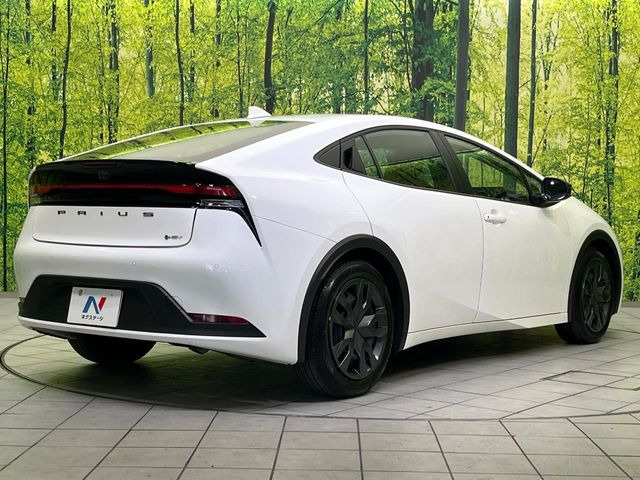 ☆全国のネクステージからお取り寄せが可能※!遠方の店舗に展示してあるクルマが気になる場合も、最寄りの店舗でご覧いただくことが可能です!是非私たちに要望をお聞かせください!※別途費用