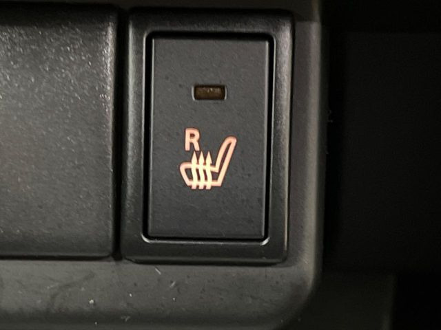 �y�V�[�g�q�[�^�[�z�������ɏd�󂷂�V�[�g�q�[�^�[!�G�A�R����葁�����܂��Ă����̂Ŋ�����̐l�����S�ł��ˁ�G�A�R���̉����͊������邩����A�Ƃ������ɂ����������߂ł��B