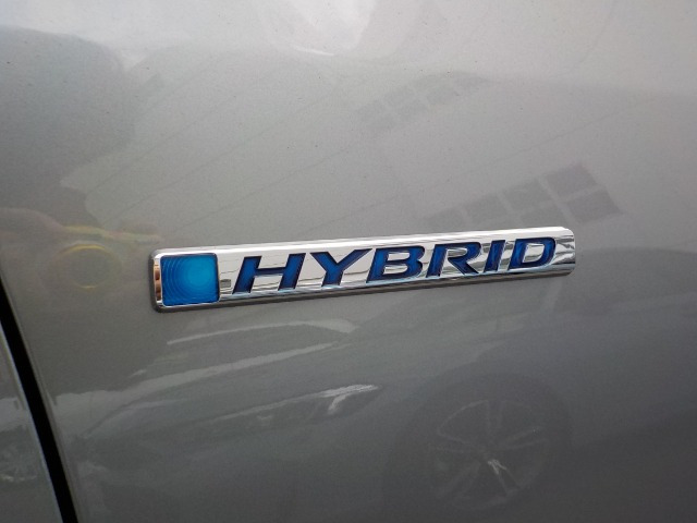 シャトル1.5 ハイブリッド X 4WD