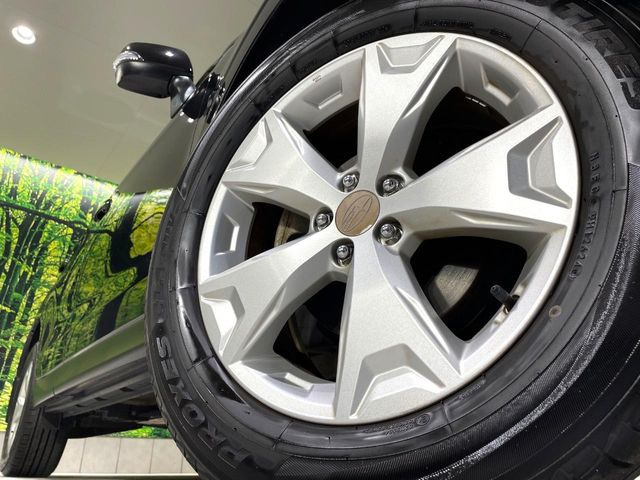 �y����17�C���`�A���~�z�C�[���z�O�ςɃ}�b�`���������A���~�z�C�[���𑕒����Ă���܂��B�e��ЊO�A���~�z�C�[����A�X�^�b�h���X�^�C�����戵�����Ă���܂��B���񂲑��k����������