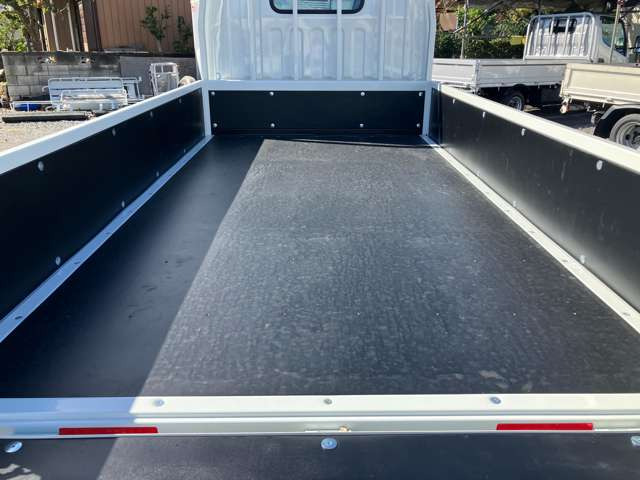 �ב����3100mm&times;1600mm&times;380mm!���O���ƂĂ��L���C�ł�!�[�q1�x�A���Ԃ����m�F������!