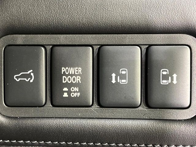 �y�����p���[�X���C�h�h�A�z�X�}�[�g�L�[��^�]�Ȃ̃X�C�b�`�Ō�ȗ����X���C�h�h�A�̊J���\���d��������͂����ăh�A���J����K�v�������A�����Ȃ��q�l�ł��ȒP�ɊJ���߂ł����K�ł���