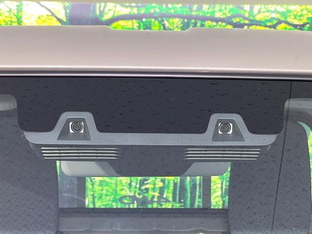 【スズキ セーフティサポート】走行中に前方の車両等を認識し、衝突しそうな時は警報とブレーキで衝突回避と被害軽減をアシスト。より安全にドライブをお楽しみいただけます。