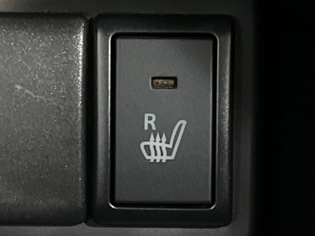 �y�V�[�g�q�[�^�[�z�������ɏd�󂷂�V�[�g�q�[�^�[!�G�A�R����葁�����܂��Ă����̂Ŋ�����̐l�����S�ł��ˁ�G�A�R���̉����͊������邩����A�Ƃ������ɂ����������߂ł��B