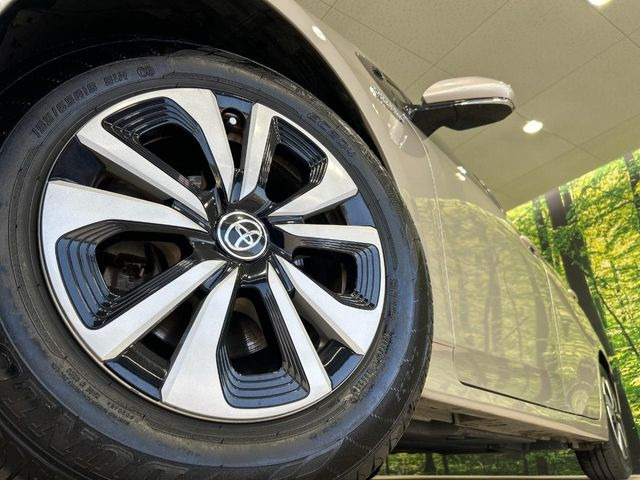 【純正15インチアルミホイール】外観にマッチした純正アルミホイールを装着しております。各種社外アルミホイールや、スタッドレスタイヤも取扱いしております。是非ご相談ください♪