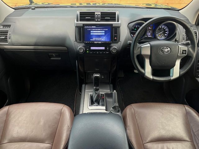 グループ総在庫数約30,000台!!全国の系列店からメーカー・車種問わずご紹介出来るので、あなたにピッタリのお車が見つかるはずです♪まずはお問い合わせ下さい☆