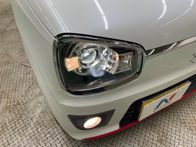 �yLED�w�b�h���C�g�z���V����ԑ��s�����ǍD�Ȏ��E���m�ۂ����S���ĉ^�]�ł��鍂�P�xLED�w�b�h���C�g�𑕔�!�_�����x�������A����d�͂��}�����Ă��܂��B