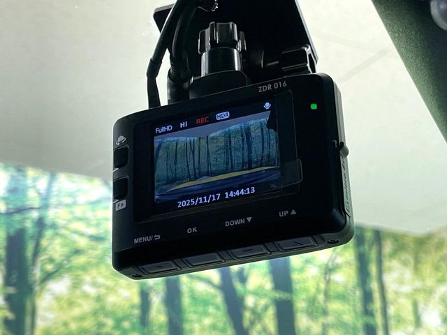 �y�h���C�u���R�[�_�[�z���S�E���S�ȃJ�[���C�t�ɕK�{�̃h���C�u���R�[�_�[�𑕔�!���s���͂������A������^�]�⎖�̂ɑ��������ۂ̏󋵂��f���ŋL�^���A����̃��X�N�ɔ����܂��B