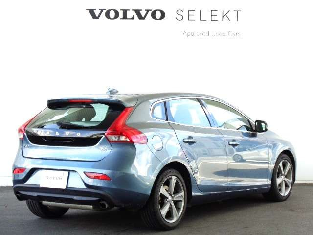 V40T4 SE