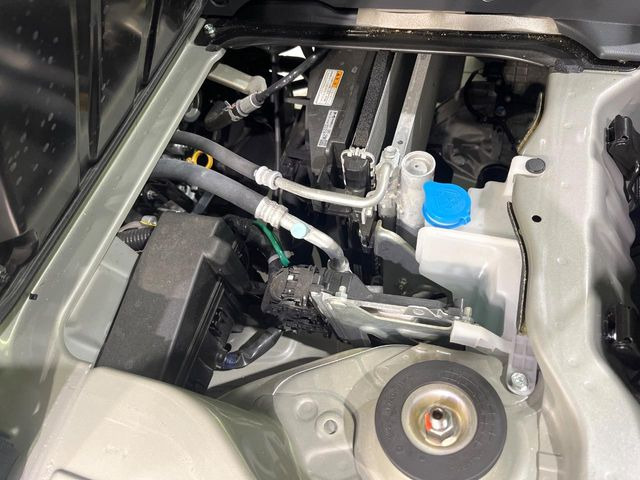 親切・丁寧な専門メカニックスタッフが応対!・車検・点検整備・事故等の修理などアフターサービスも安心。お車のカスタマイズもネクステージのサービススタッフまでご相談ください!