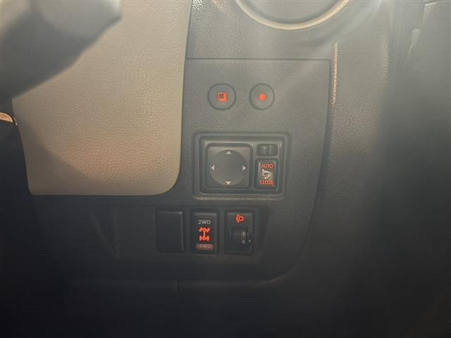 みなさまのお車選びのお手伝いをさせてください!スタッフ一同心よりご来店、お問い合わせをお待ちしております!