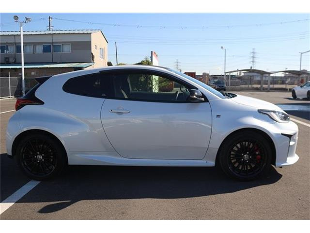 ���Ǝҗl�ւ̔̔��͂��f�肳���Ă��������܂��B �Ԍ������ԗ��̏ꍇ�́A�Ԍ����擾�������x�������z�ŕ\�����Ă���܂��B