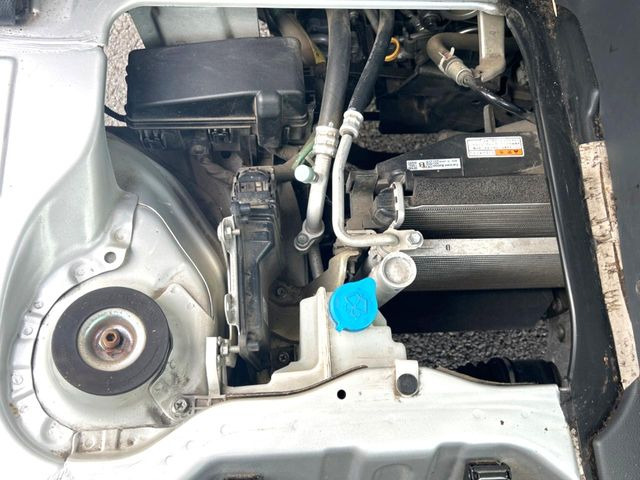 親切・丁寧な専門メカニックスタッフが応対!・車検・点検整備・事故等の修理などアフターサービスも安心。お車のカスタマイズもネクステージのサービススタッフまでご相談ください!