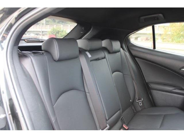 ���Ǝҗl�ւ̔̔��͂��f�肳���Ă��������܂��B�Ԍ������ԗ��̏ꍇ�́A�Ԍ����擾�������x�������z�ŕ\�����Ă���܂��B