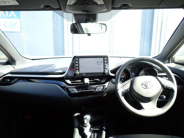 �C���p�l�摜�ɂȂ�܂��B�ԓ��͐��Ǝ҂ɂĎ����N���[�j���O�{�H�ς݂Ȃ̂ŁA��ϐ����ł��B