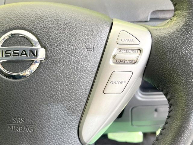 �y�N���[�Y�R���g���[���z�������H�����N���N���s�B�A�N�Z���𗣂��Ă���葬�x�ő��s���ł��A�������^�]���̕��S���y��!�����E�������ȒP�ȃX�C�b�`����Œ����ł��܂��B