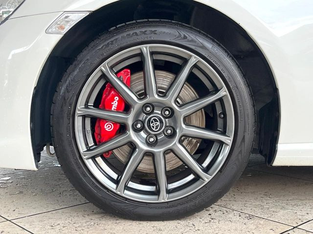 �y�u�����{���L�����p�[�z�n�C�p���[�ԗ��ɂ͋��͂ȃu���[�L���K�{!���E�̃X�[�p�[�J�[�ɂ��̗p�����C�^���A�̍������[�J�[�u�u�����{�v�𑕒�!�F�N�₩�ȃL�����p�[���X�|�[�e�B�Ȉ�ۂ��������Ă܂���