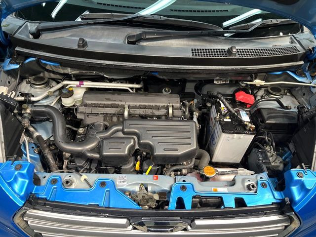 親切・丁寧な専門メカニックスタッフが応対!・車検・点検整備・事故等の修理などアフターサービスも安心。お車のカスタマイズもネクステージのサービススタッフまでご相談ください!