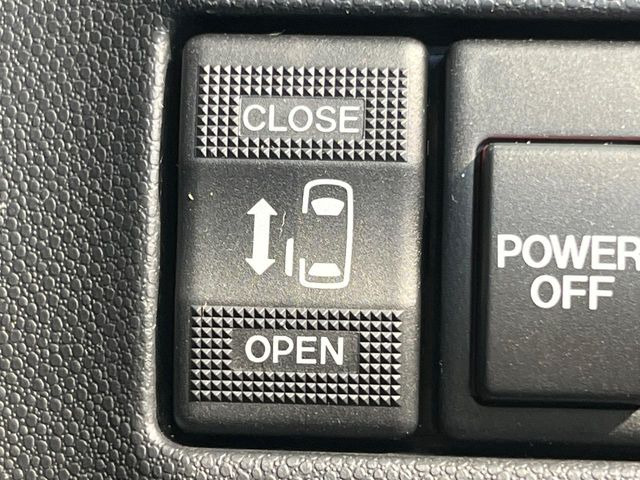 �y�p���[�X���C�h�h�A�z�X�}�[�g�L�[��^�]�Ȃ̃X�C�b�`�ŃX���C�h�h�A�̊J���\���d��������͂����ăh�A���J����K�v�������A���������q�l�ł��A�d���ו��������Ă��鎞�����N�ɊJ���߂ł��܂���